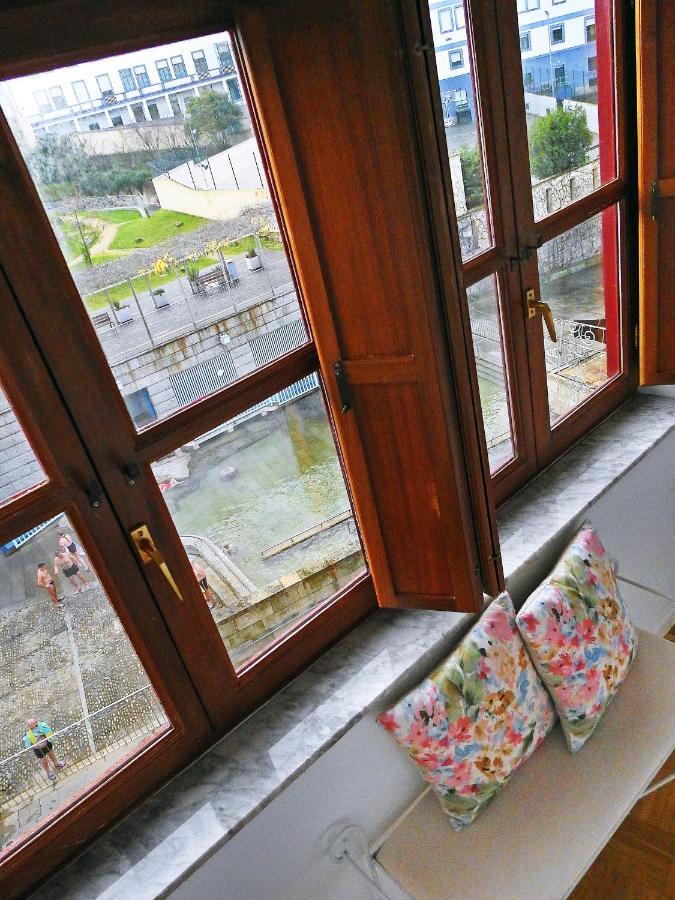 Apartamento Ourense Existe Casco Historico Parking Opcional Lägenhet Exteriör bild